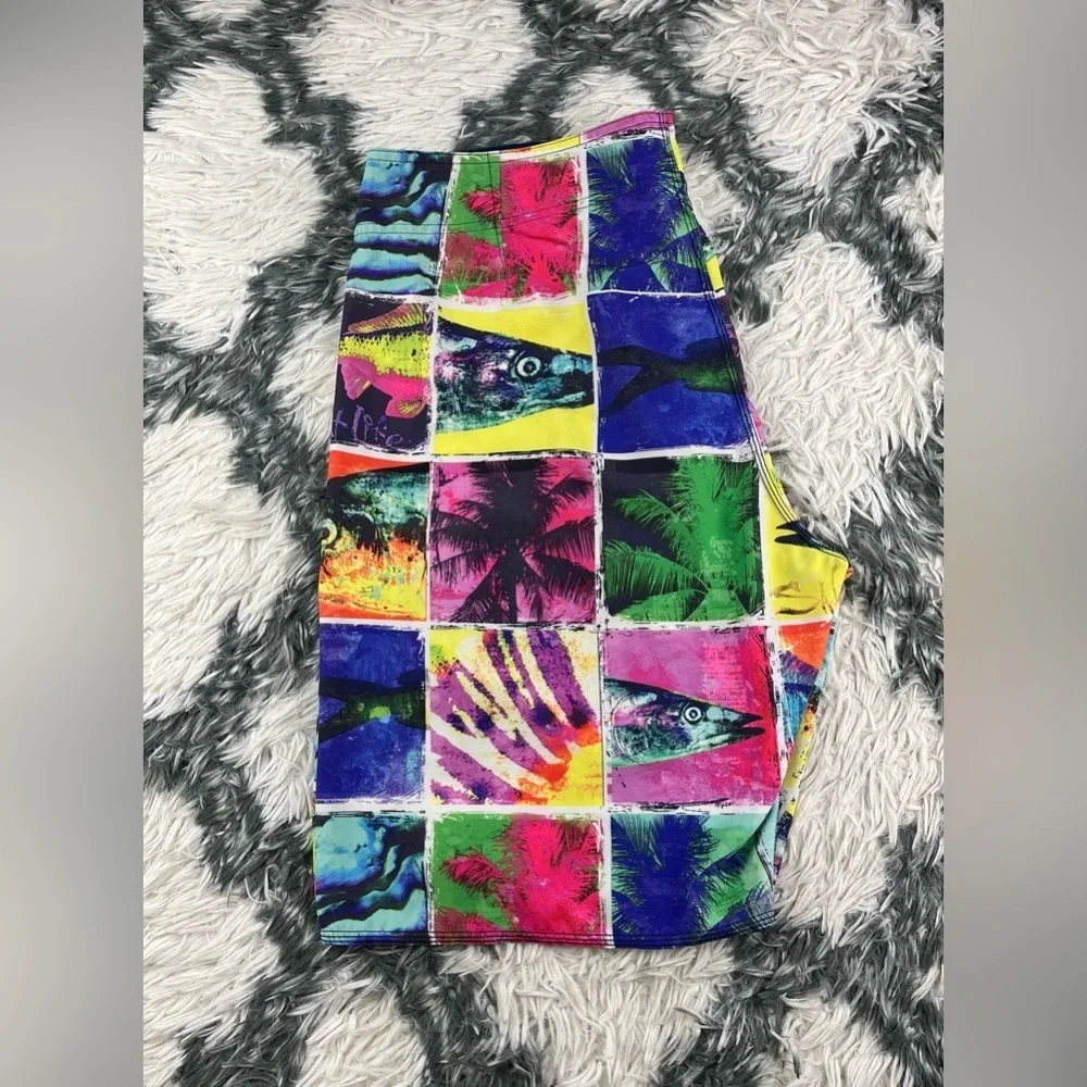 Salt life Men’s Multi-color Board Shorts SLX-QD Vapor Stretch Size 34